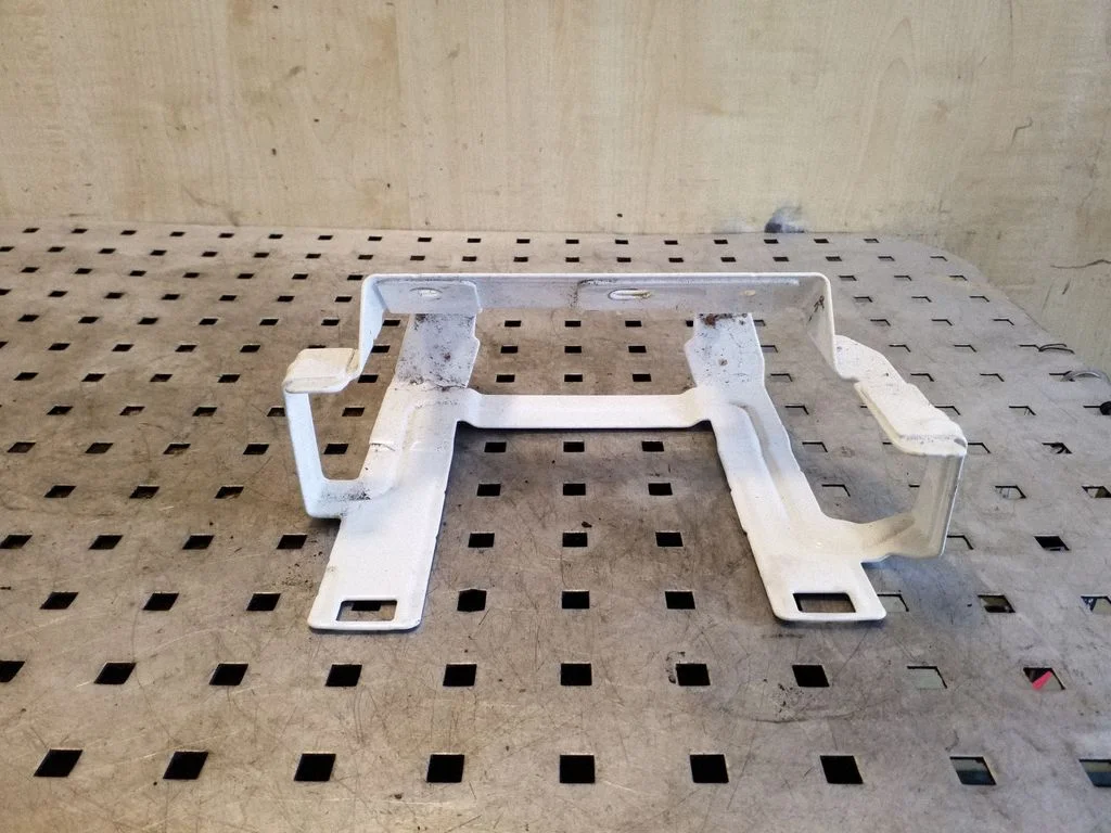 Kita variklio skyriaus detalė