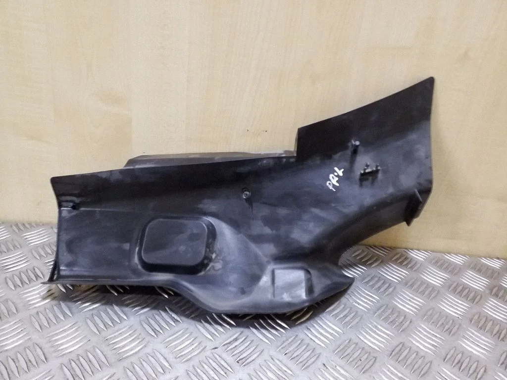Other engine bay part 3G2815159