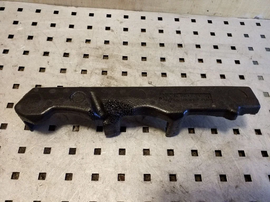 Other engine bay part 04L130380F