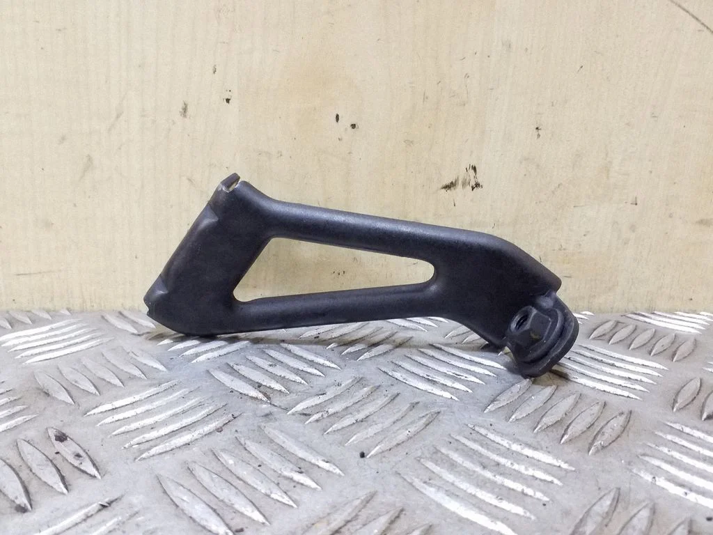 Cita motora nodalījuma detaļa