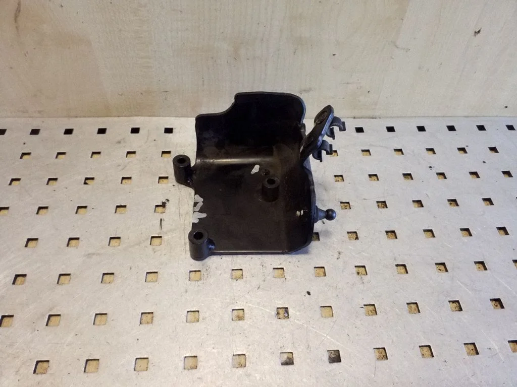 Other engine bay part – Land Rover Freelander 2 - LR2 (2007-2016)
