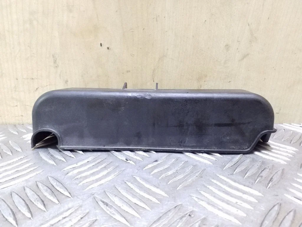Other engine bay part 7D0905399