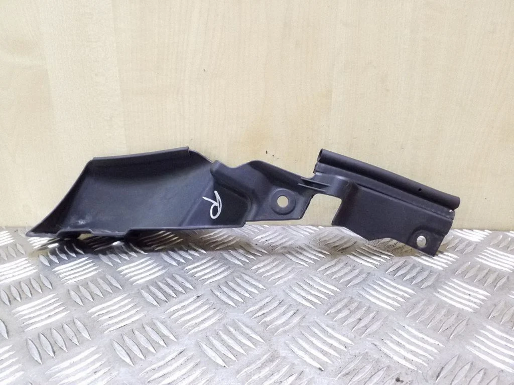 Other engine bay part – KIA Sportage (2011-2016)