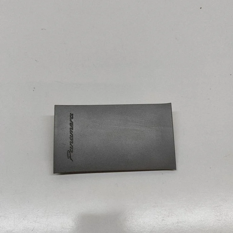Kita centrinė konsolės (tunelio) detalė