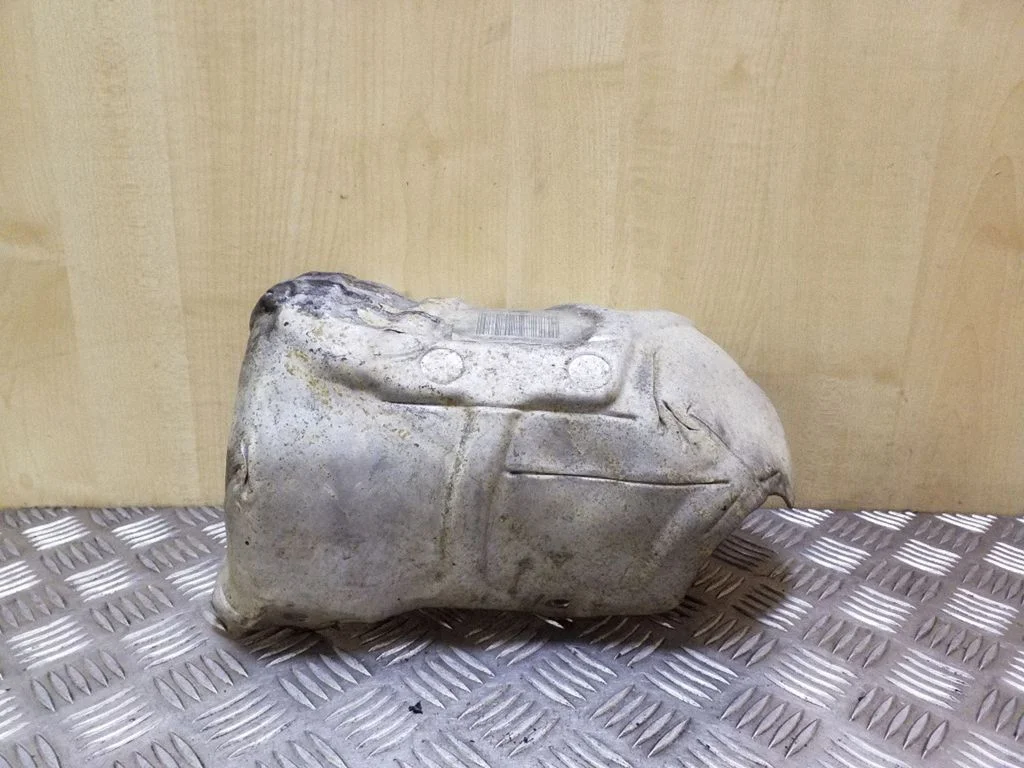 Cita motora nodalījuma detaļa