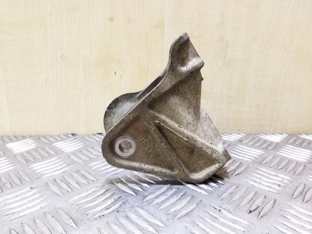 Cita motora nodalījuma detaļa