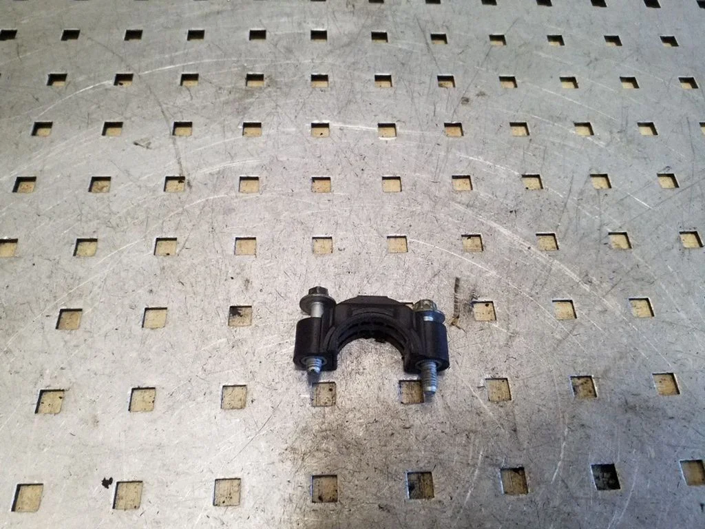 Kita variklio skyriaus detalė