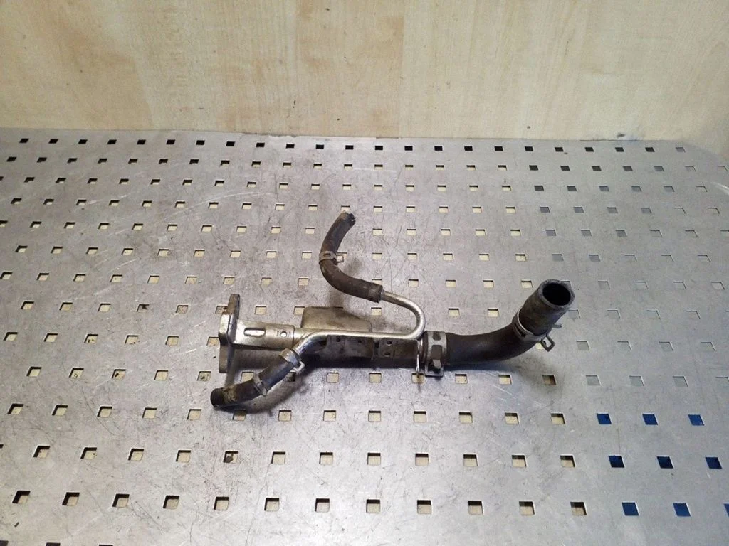Cita motora nodalījuma detaļa