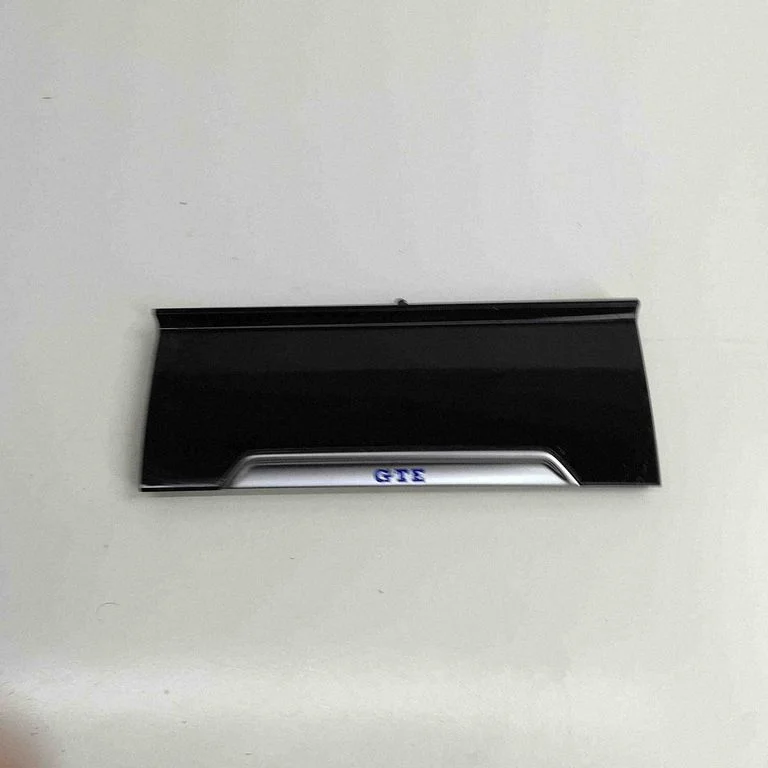 Cita centrālās konsoles (tuneļa) detaļa 3G2864571G