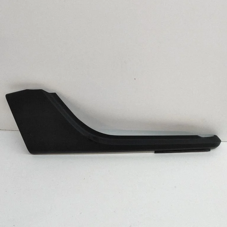 Cita centrālās konsoles (tuneļa) detaļa – Porsche Taycan 9J1 (2019-)