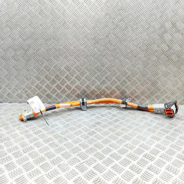 Kiti laidai/ instaliacija