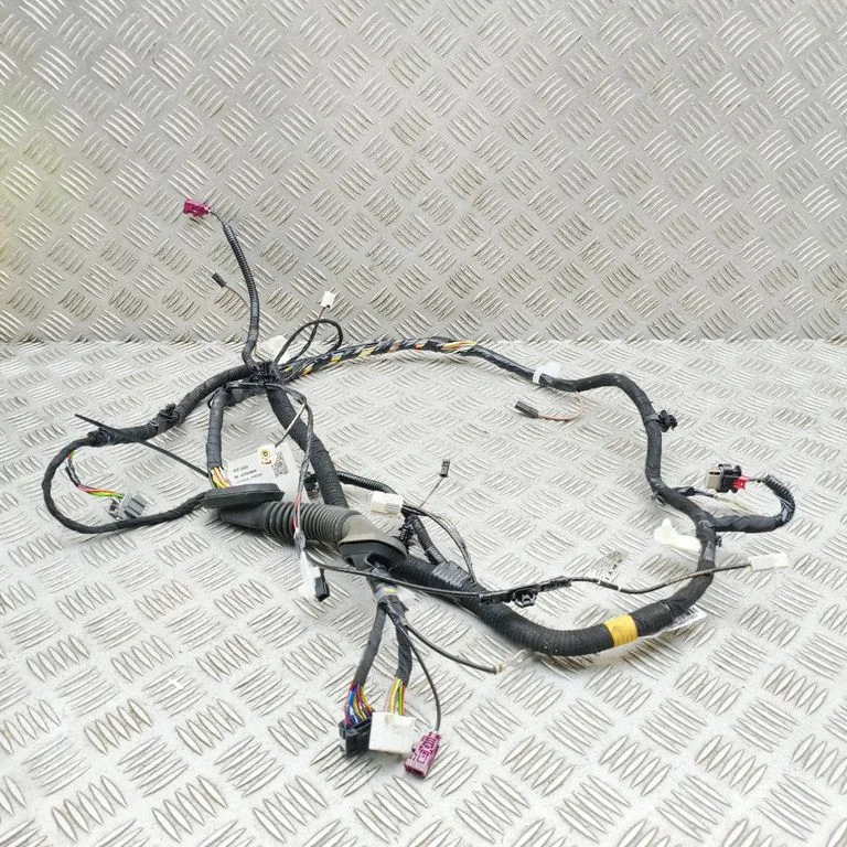 Muud juhtmed / juhtmestik 151732400A