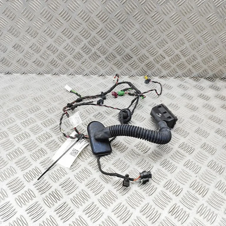 Kiti laidai/ instaliacija