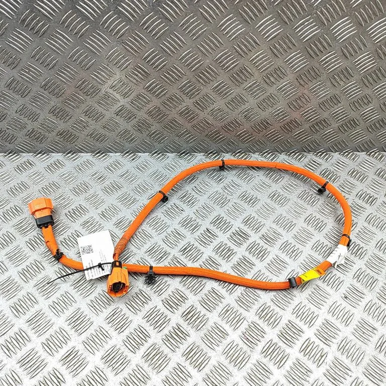 Kiti laidai/ instaliacija