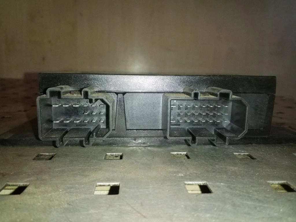 Komforta modulis – Volkswagen Passat B5 (1997-2000)