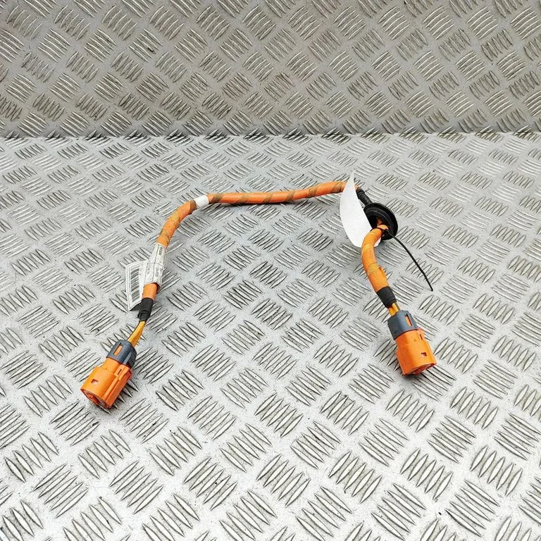 Kiti laidai/ instaliacija
