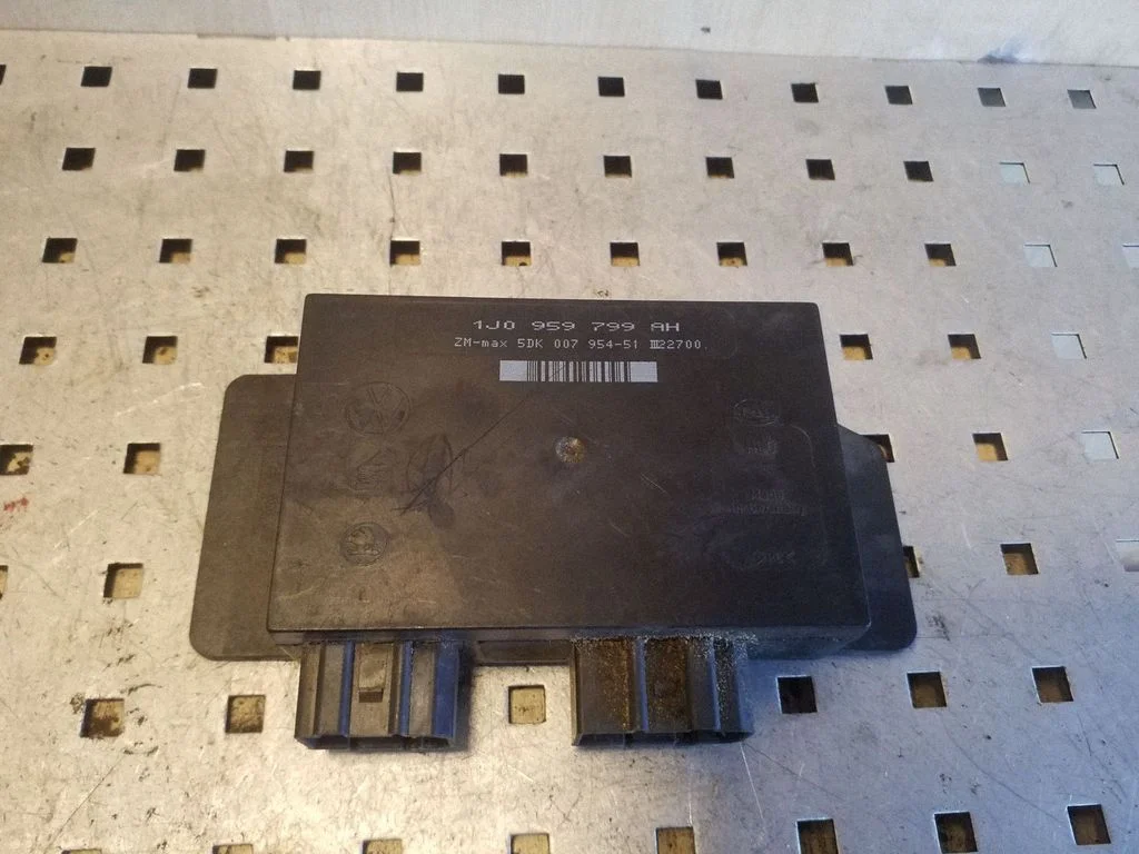 Comfort/convenience module 1J0959799AH