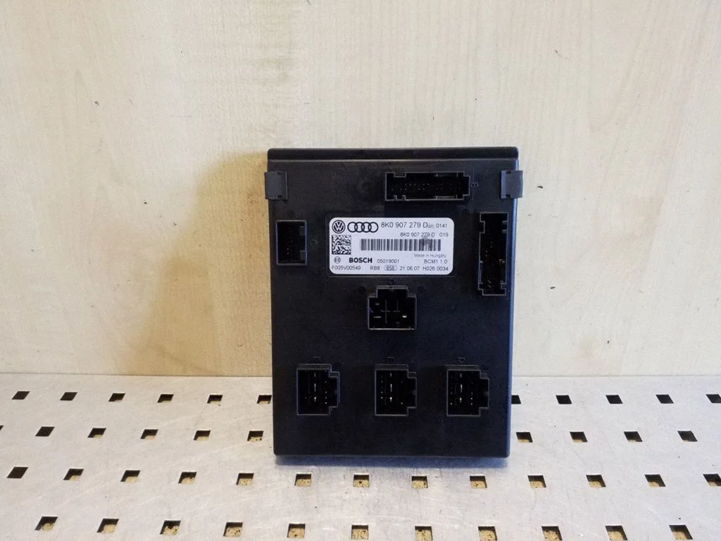 Mugavusmoodul 8K0907279D
