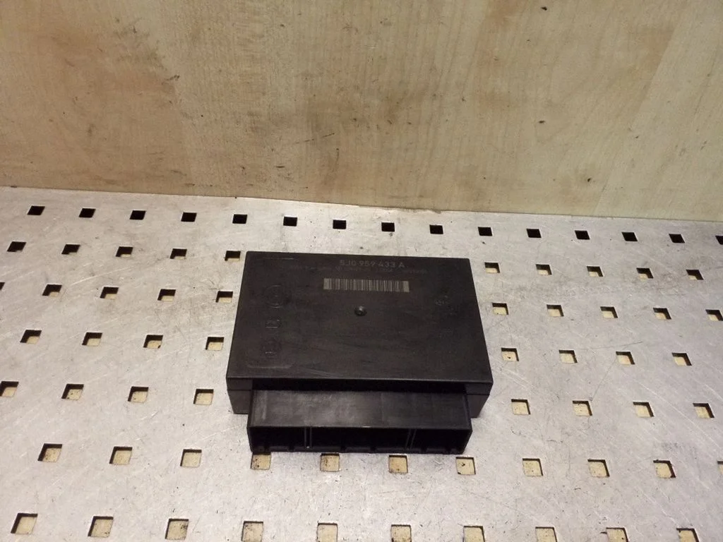 Comfort/convenience module 5J0959433A