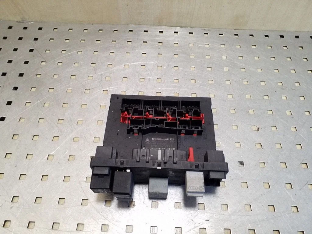 Comfort/convenience module 8P0907279A