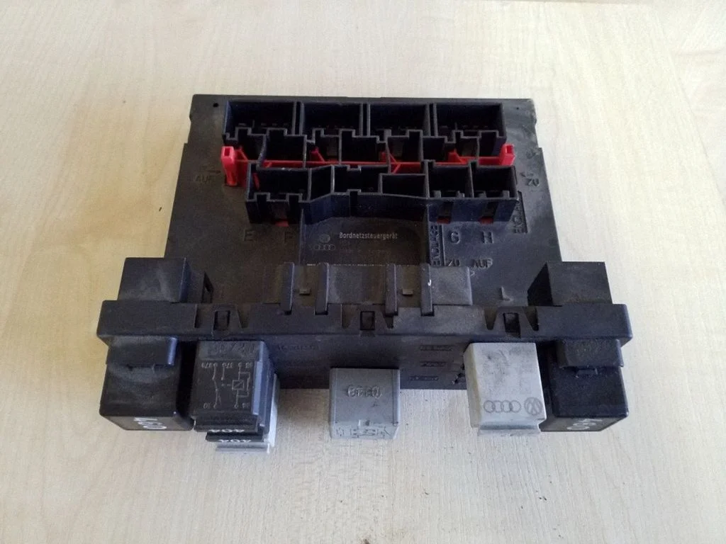 Comfort/convenience module 3C0937049AJ