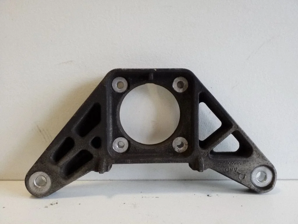 Wspornik tylnego dyferencjału – Jeep Grand Cherokee (2010-2021)