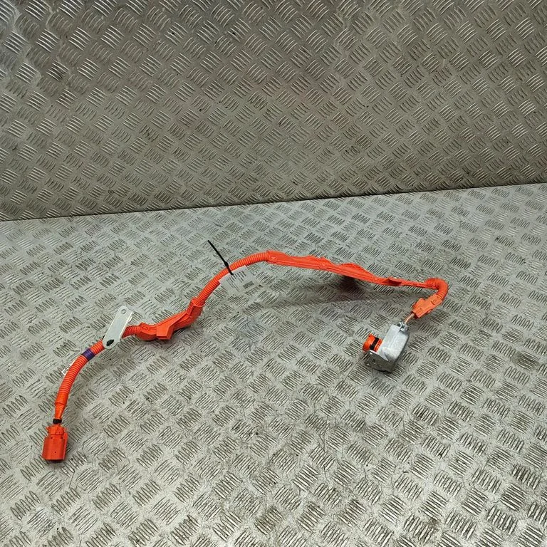 Citi vadi/instalācija 821H20E030