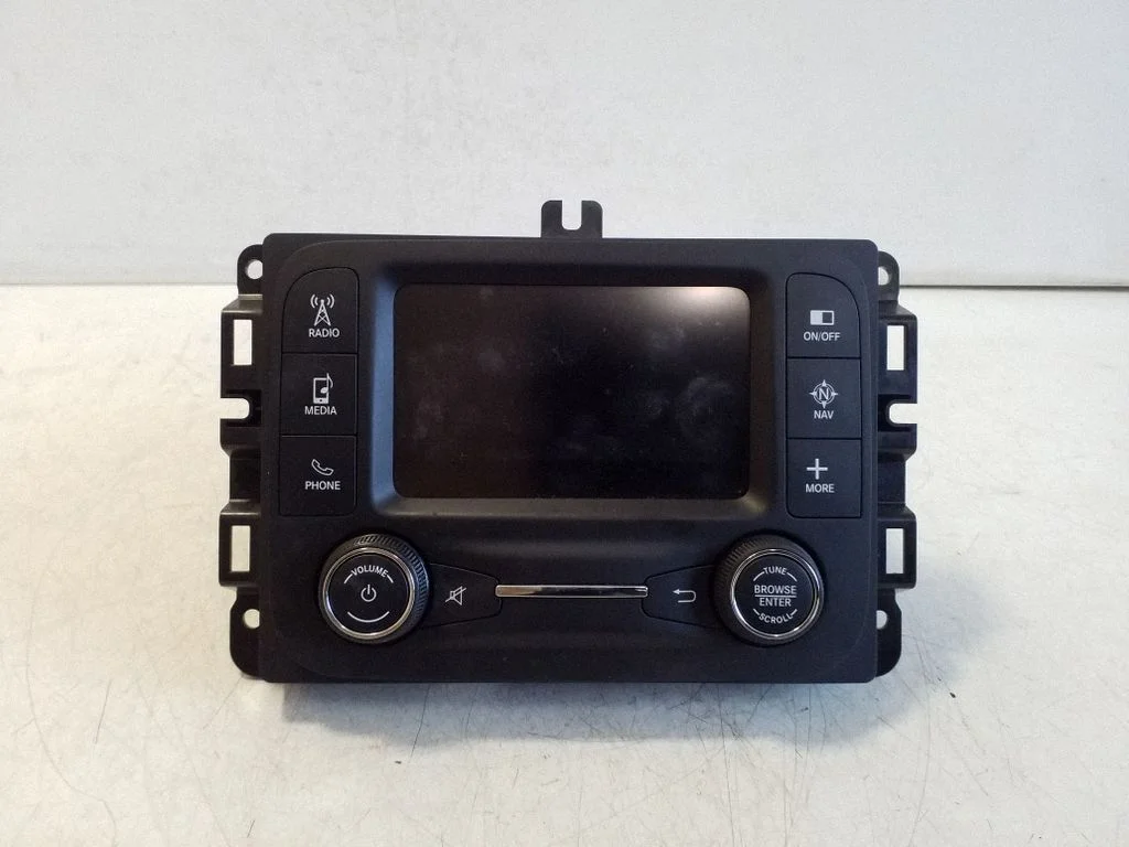 Radio/CD/DVD atskaņotājs/navigācija 07355981800