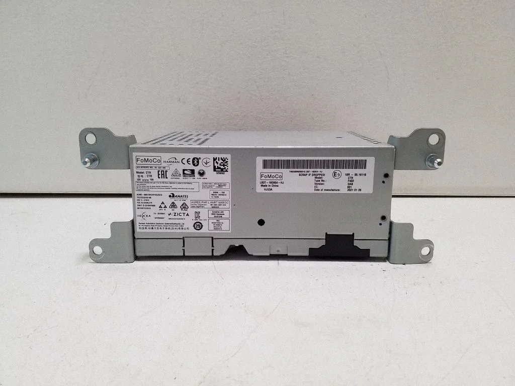 Radio, odtwarzacz CD/DVD, nawigacja LB3T18D804HJ