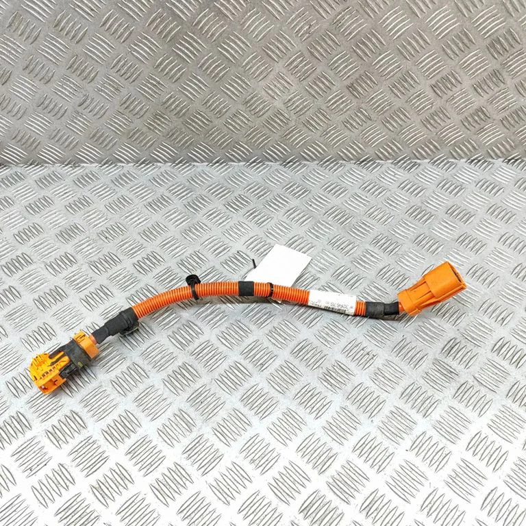Kiti laidai/ instaliacija