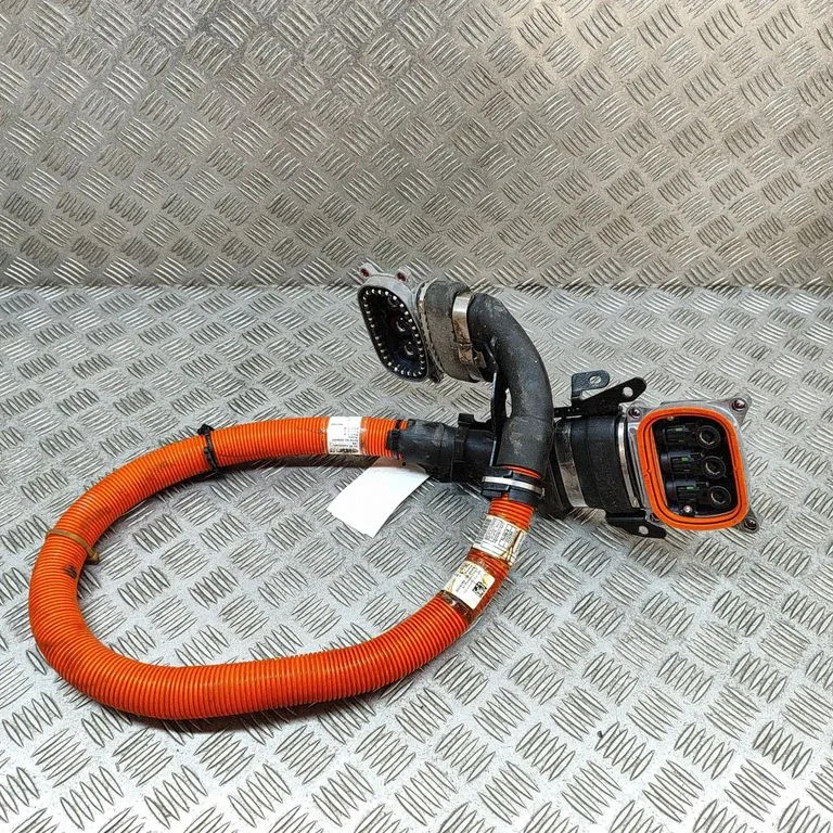 Kiti laidai/ instaliacija
