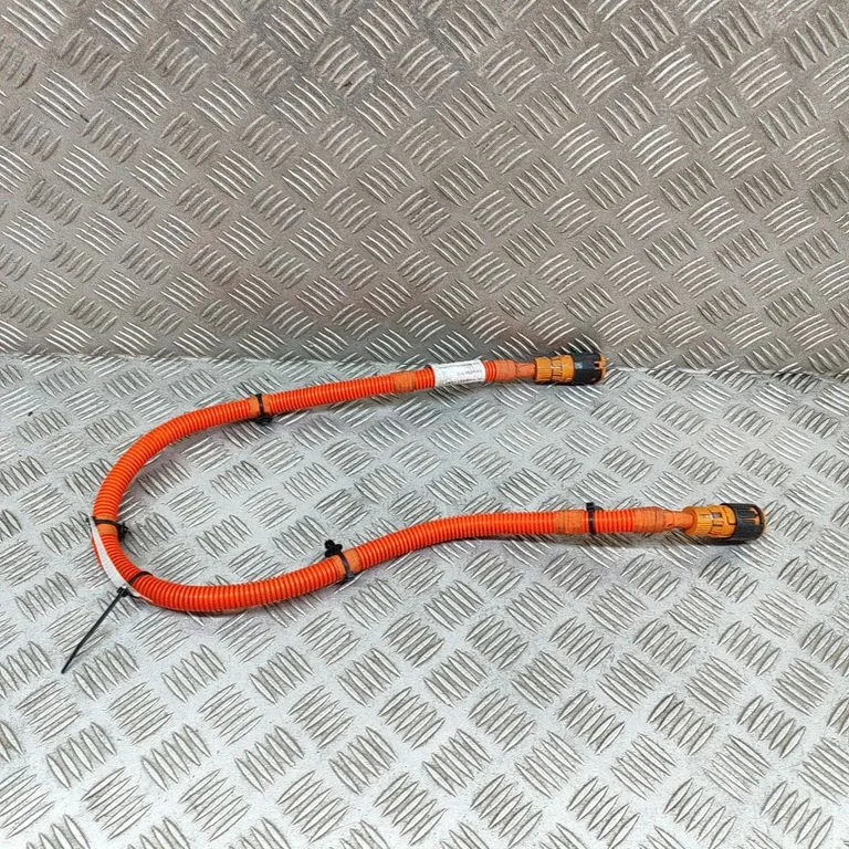 Kiti laidai/ instaliacija