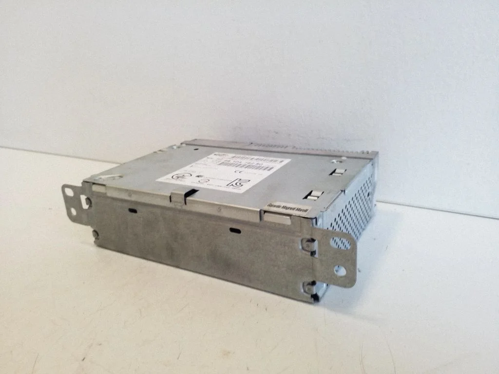 Radio/CD/DVD/GPS head unit – Peugeot 508 RXH (2011-2018)