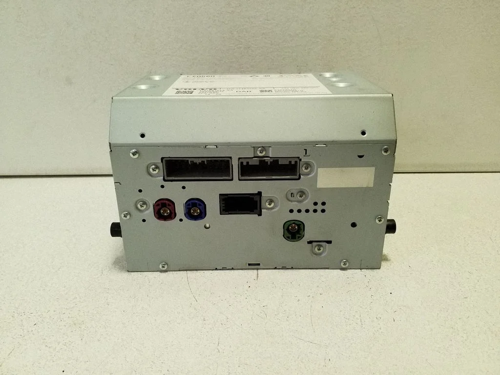 Radio, odtwarzacz CD/DVD, nawigacja 31667514
