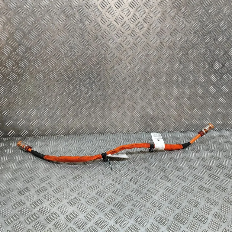 Kiti laidai/ instaliacija