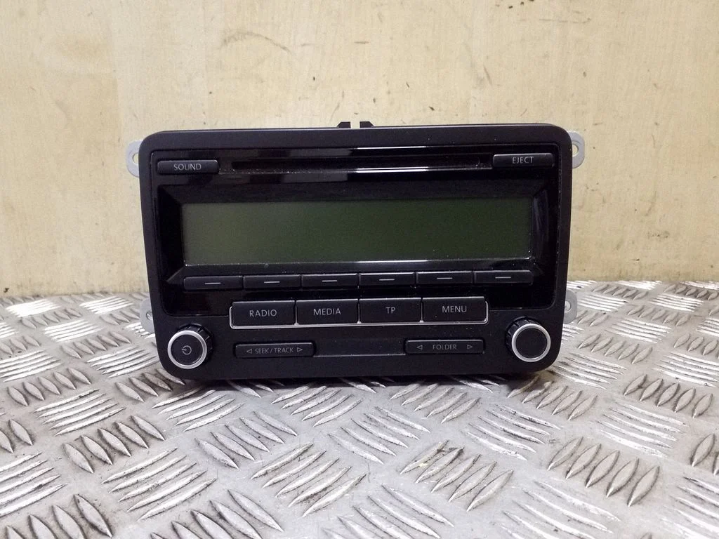 Radio, odtwarzacz CD/DVD, nawigacja 5M0035186AA