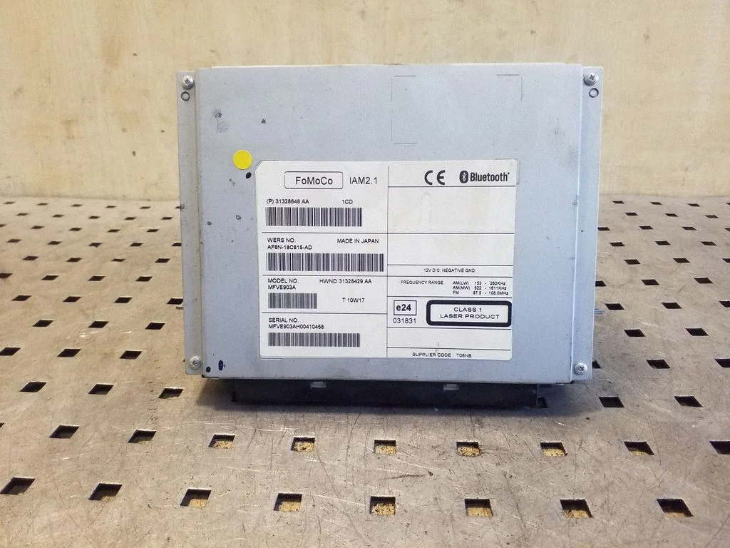 Radio/CD/DVD atskaņotājs/navigācija AF6N18C815AD