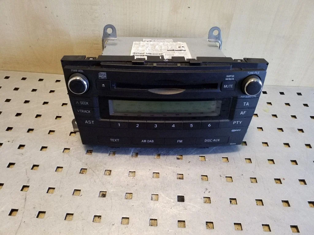 Radio, odtwarzacz CD/DVD, nawigacja 8612005150