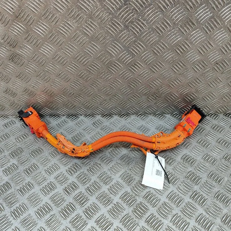 Muud juhtmed / juhtmestik – Tesla Model Y (2020-)