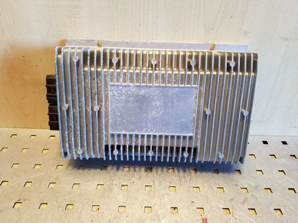 Sound amplifier 3D0035466B