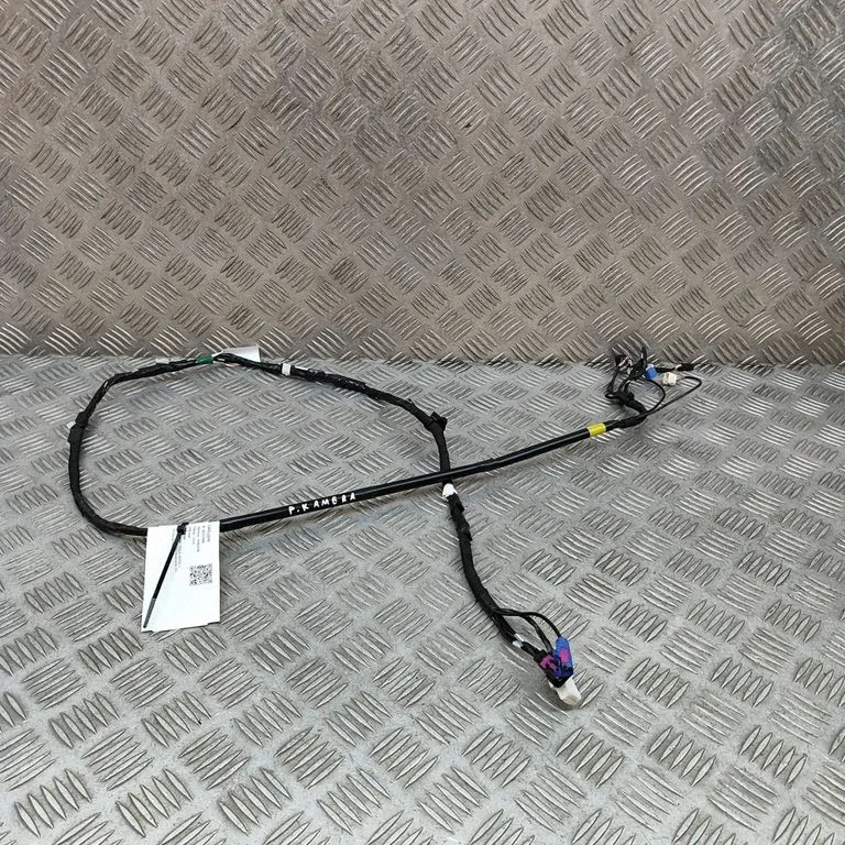 Citi vadi/instalācija 106878702F