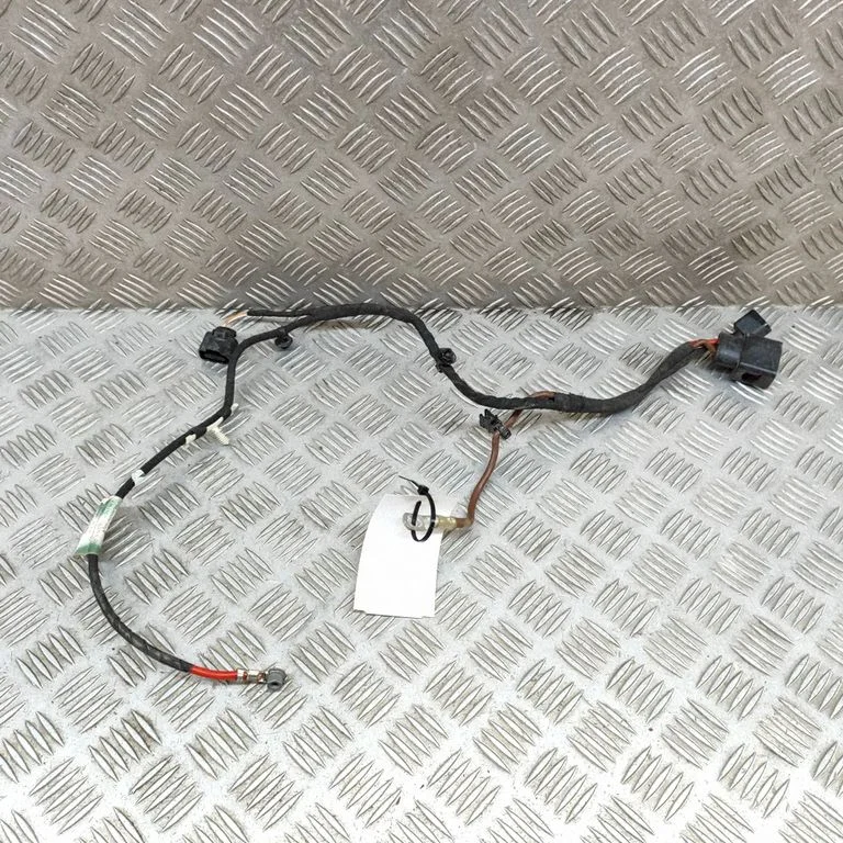 Muud juhtmed / juhtmestik 1EC971111