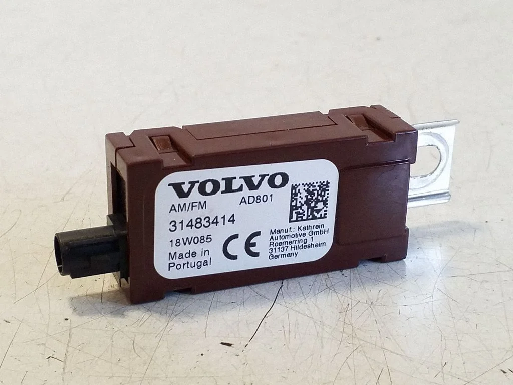 Antenas pastiprinātājs – Volvo XC60 (2017-)