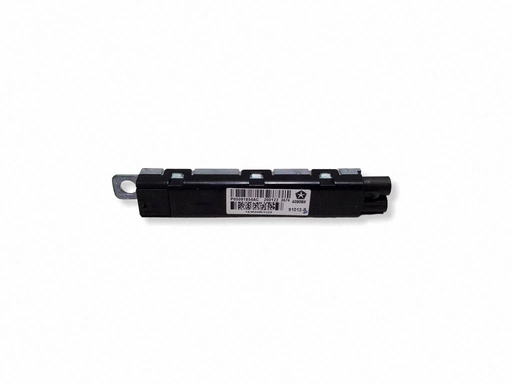 Wzmacniacz antenowy – Jeep Grand Cherokee (2010-2021)
