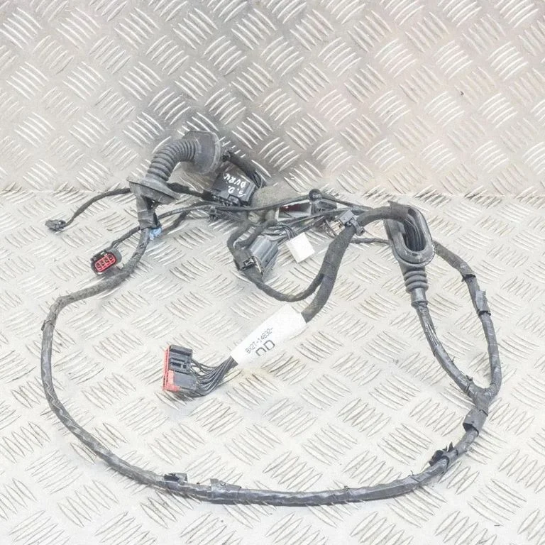 Citi vadi/instalācija 8X2T14632DD