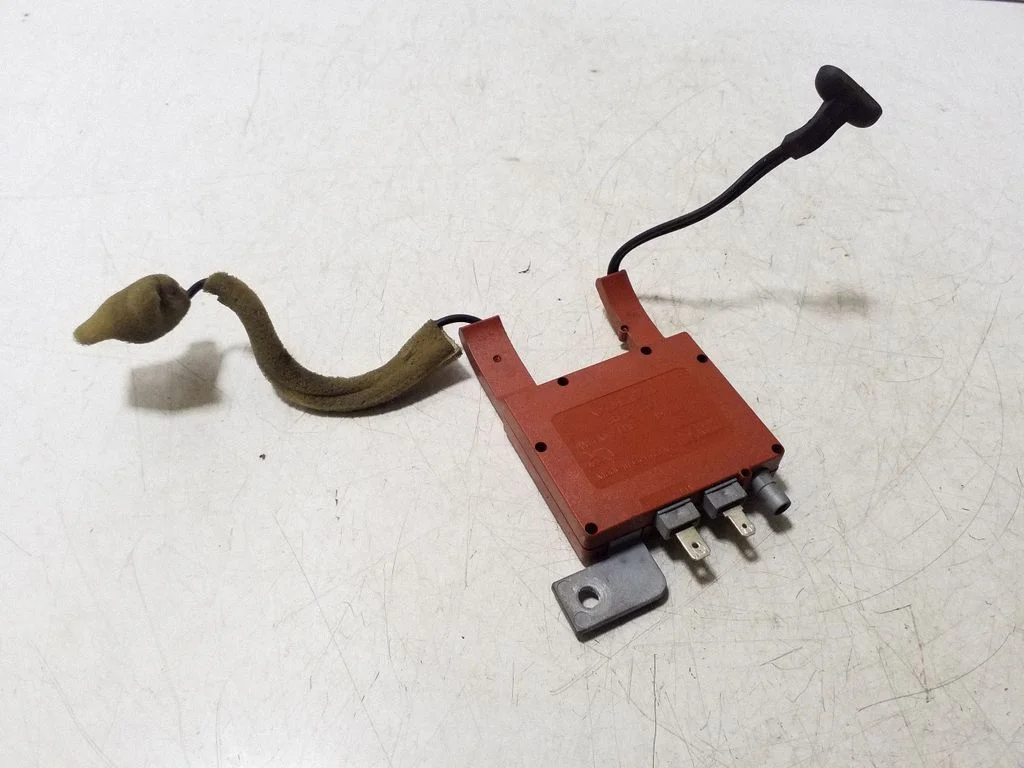 Aerial antenna amplifier – Volvo S60 (2001-2004)