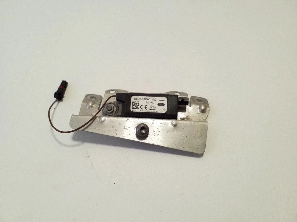 Aerial antenna amplifier K8D218C901AD