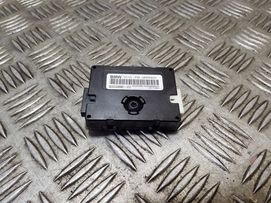 Wzmacniacz antenowy – BMW X3 F25 (2010-2017)