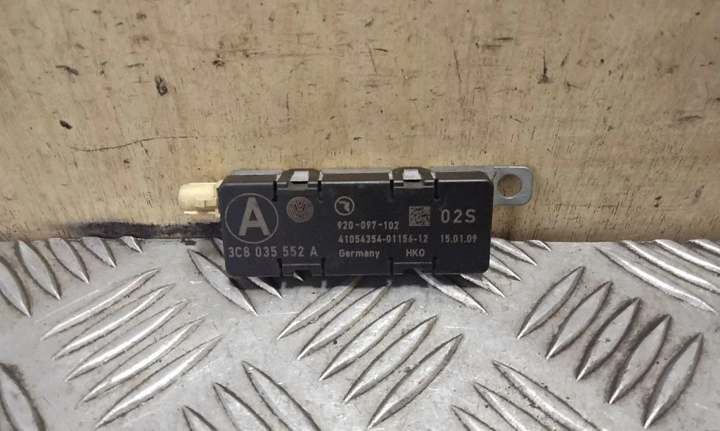 Antenni võimendi 3C8035552A