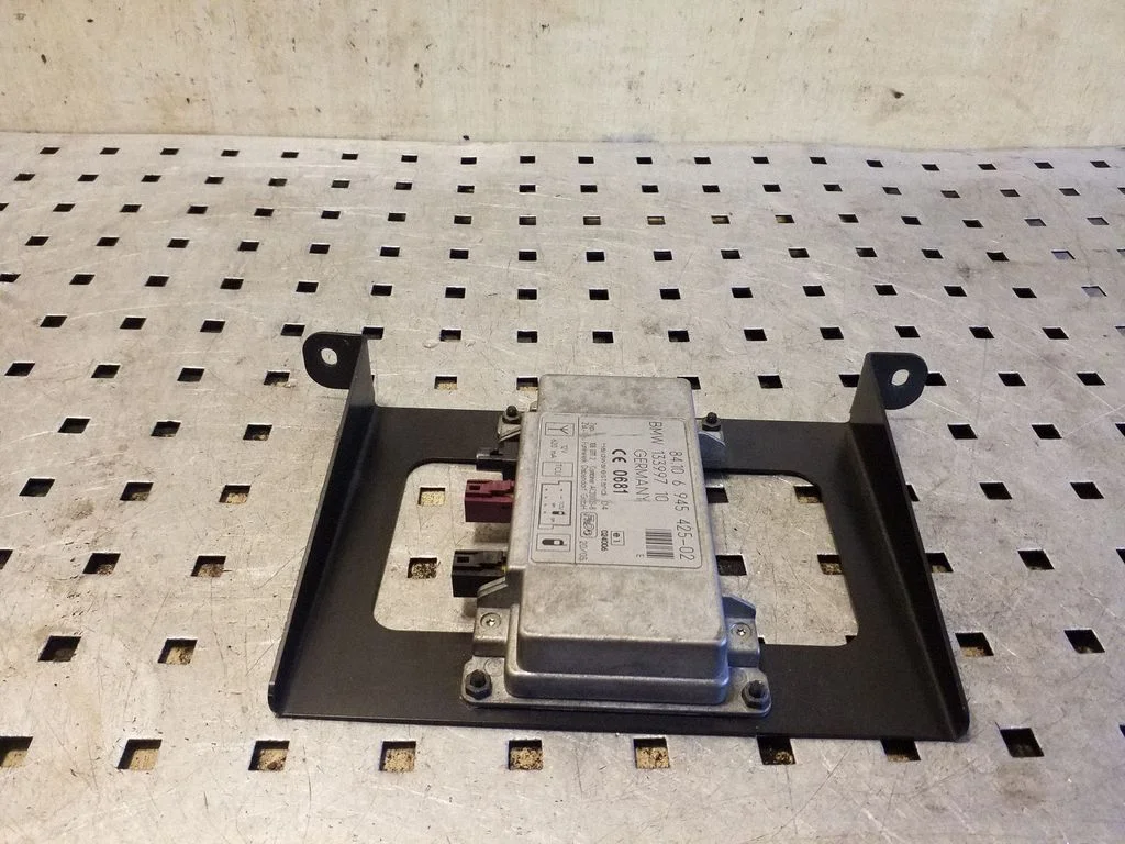 Aerial antenna amplifier 84106945425